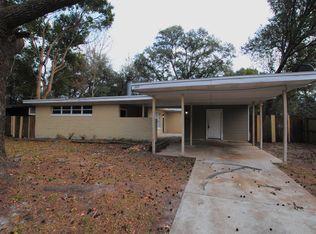 2211 Monteau Dr, Jacksonville, FL 32210