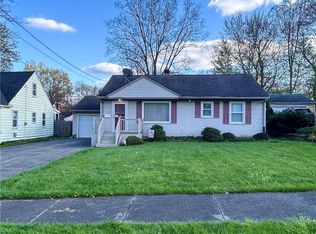 1747 Ridgelawn Ave, Youngstown, OH 44509
