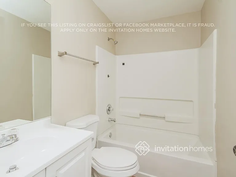 353 Richmond Dr — Photo 14