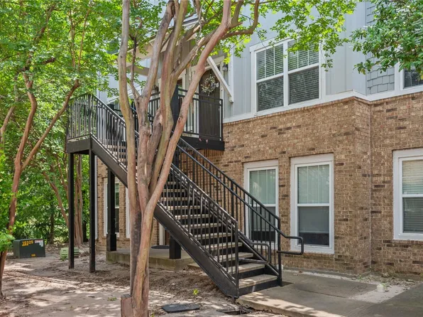 1725 Harvey Mitchell #121, College Station, TX 77840