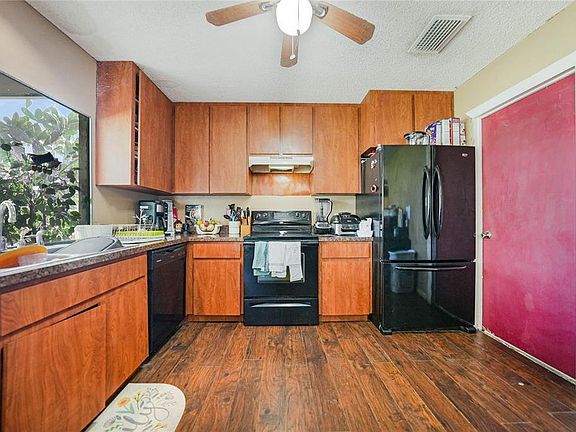 5th image of 8780 San Pablo Ave
