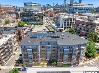 16 Miner St #303, Boston, MA 02215