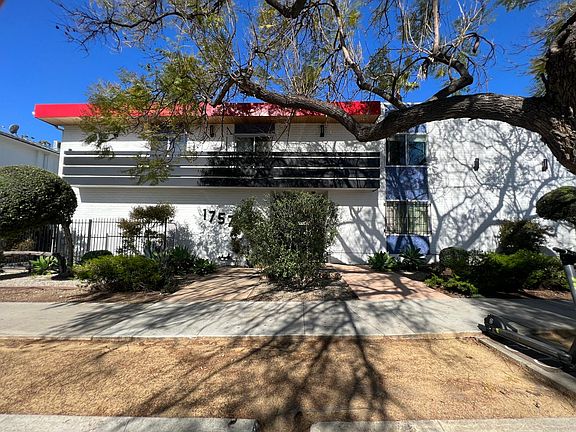 2nd image of 1757 N Kingsley Dr #100