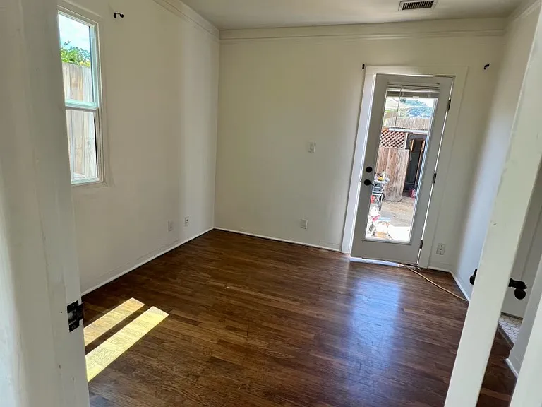 1309 San Andres St #B — Photo 11