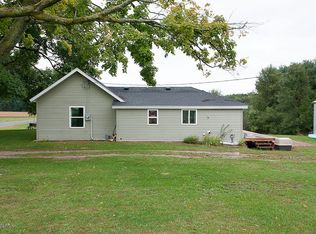 8024 Gravel Ridge Rd, Lakeview, MI 48850