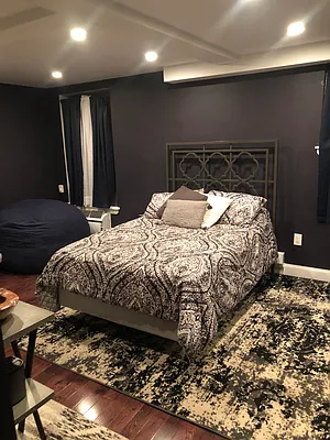 Rented by Compass | media 18