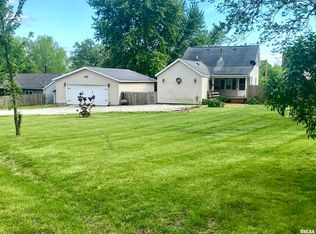 616 E Route 125, Pleasant Plains, IL 62677