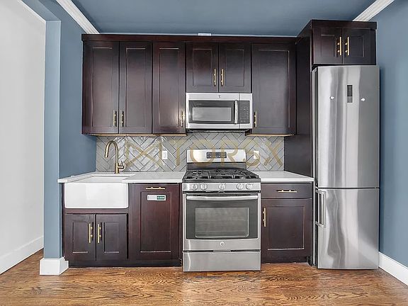 4th image of 104 Central Ave APT 4F