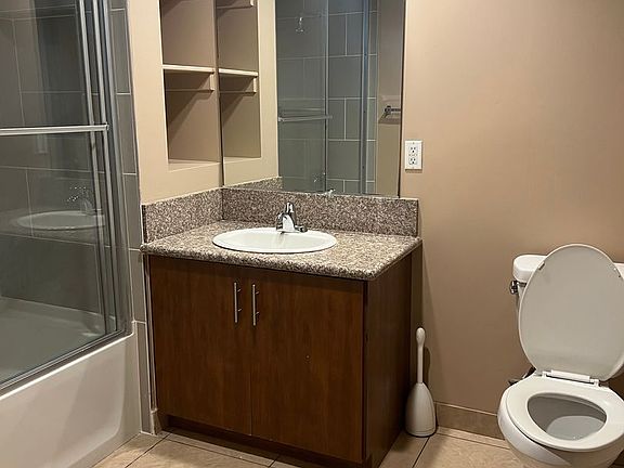 5th image of 7203 N Rubio Ave #211