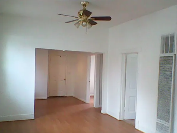 1002 E Pembroke Ave, Hampton, VA 23669
