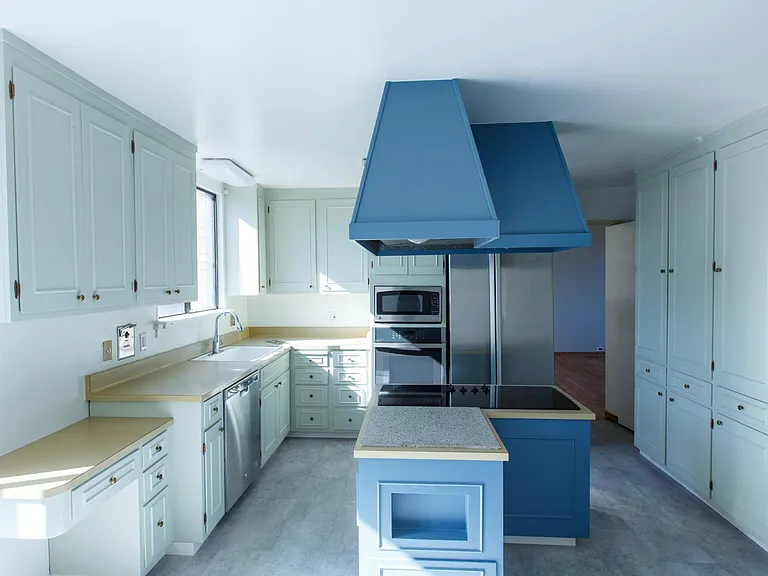 1 Gateview Ct — Photo 2