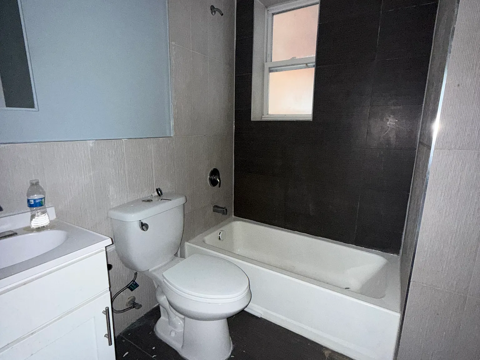 2 bed, 650 sqft, $1,850 — Photo 4