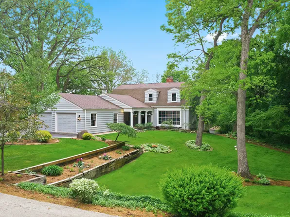 15 Willet Way, Trout Valley, IL 60013