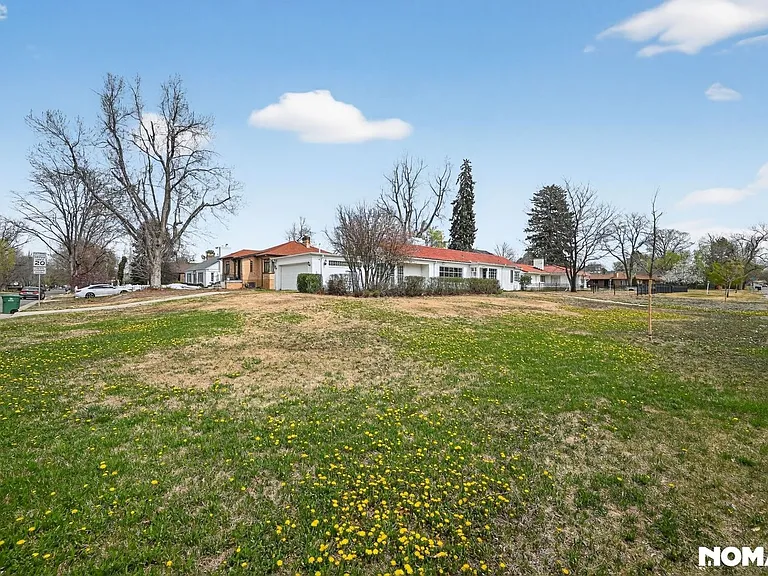 6707 E 6th Avenue Pkwy — Photo 2