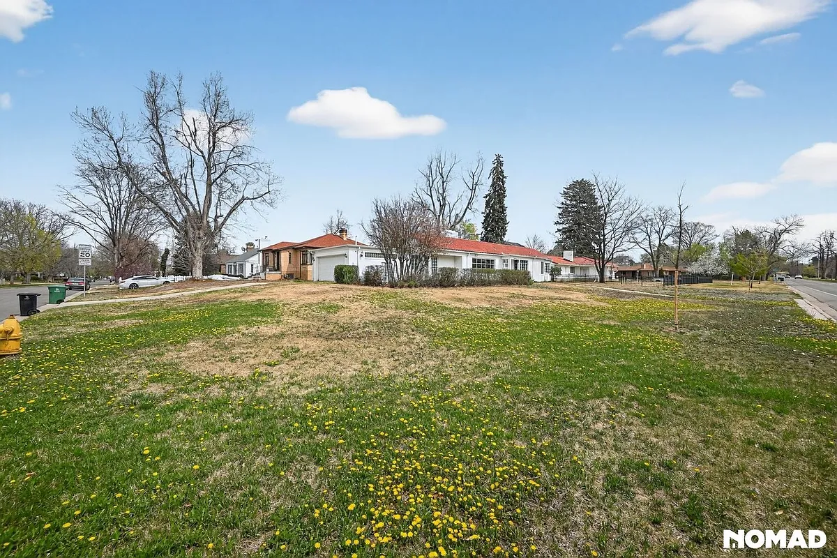 Building Photo - 6707 E 6th Avenue Pkwy
