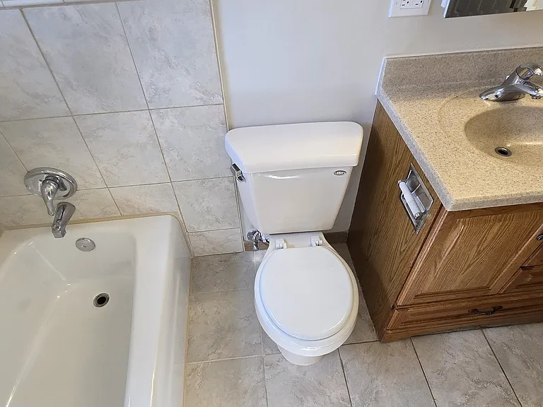 16601 Jean Ln — Photo 11