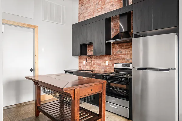 Rented by Nooklyn NYC LLC | media 42