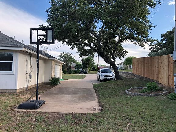 3rd image of 21131 Northland Dr
