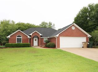 19460 Sandhill Ln, Flint, TX 75762