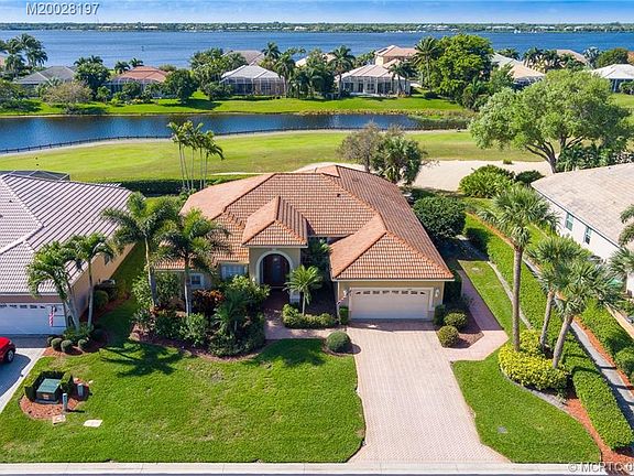3rd image of 1597 SE Ballantrae Ct