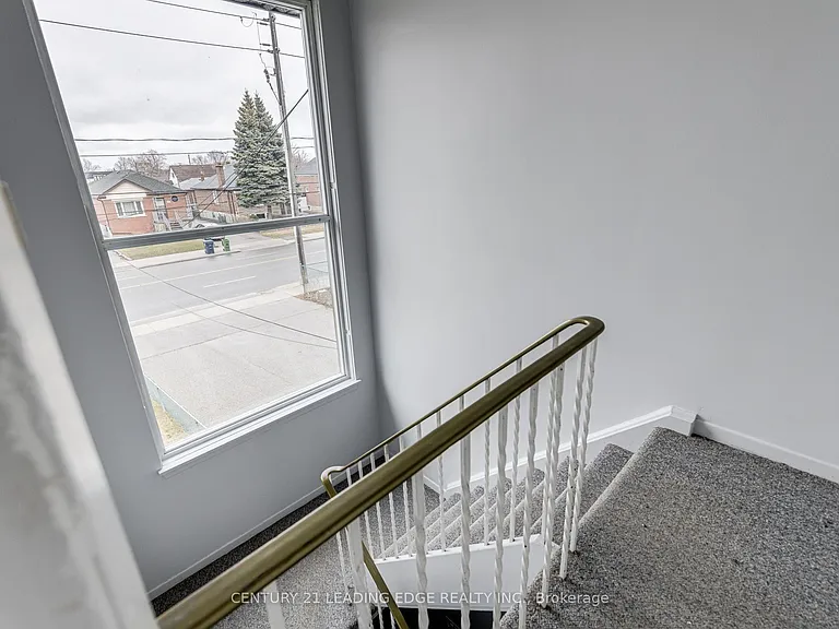 796 Midland Ave #1 — Photo 2