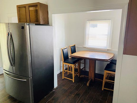 4th image of 2205 Ferndale Ave