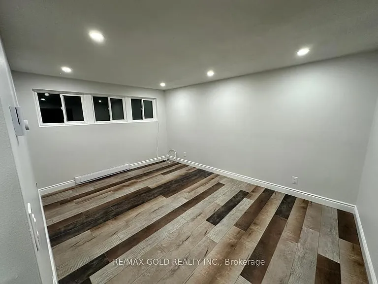 515 Stone St #BASEMENT — Photo 12
