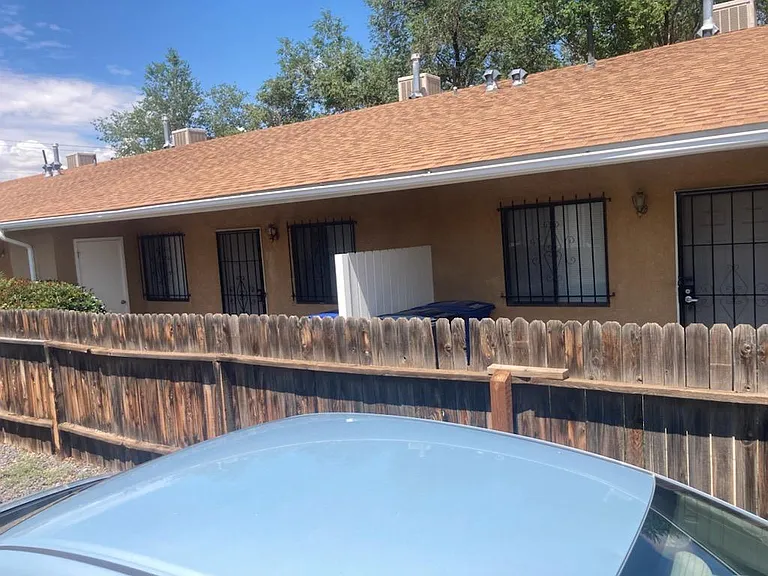 207 Princeton Dr SE #D — Photo 16