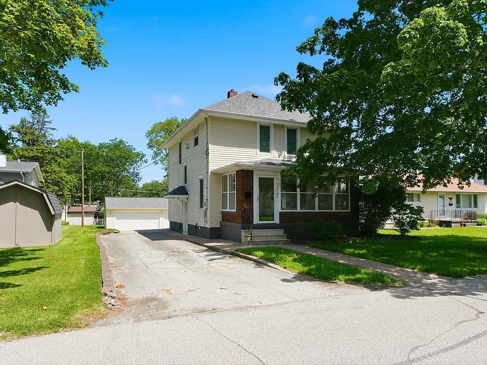 1st image of 1747 College Ave