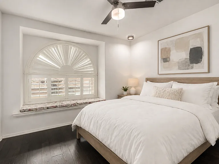 2026 E Cortez Dr — Photo 17