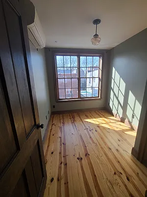 Rented by CW Realty Property Management LLC | media 8