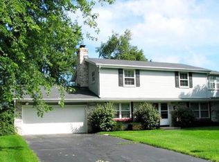 2512 W. Margaretta Court, Glendale, WI 53209