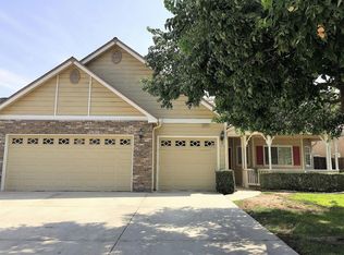 5221 W Oriole Ave, Visalia, CA 93291