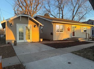 531 S 9th St, Geneva, NE 68361