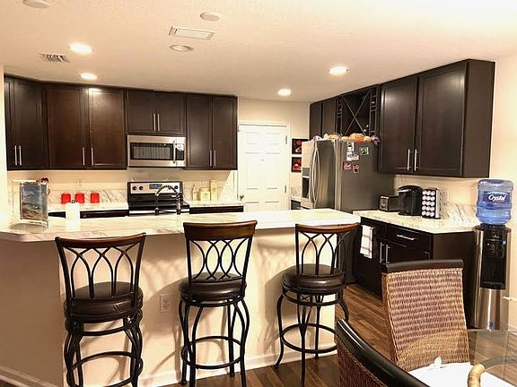 3rd image of 7458 Westland Oaks Dr