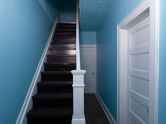 2nd image of 10453 38th Ave Floor 1