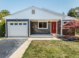 128 Santiago Dr, Toms River, NJ 08757