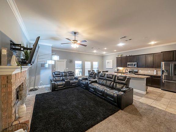 5th image of 9404 Agave Ave