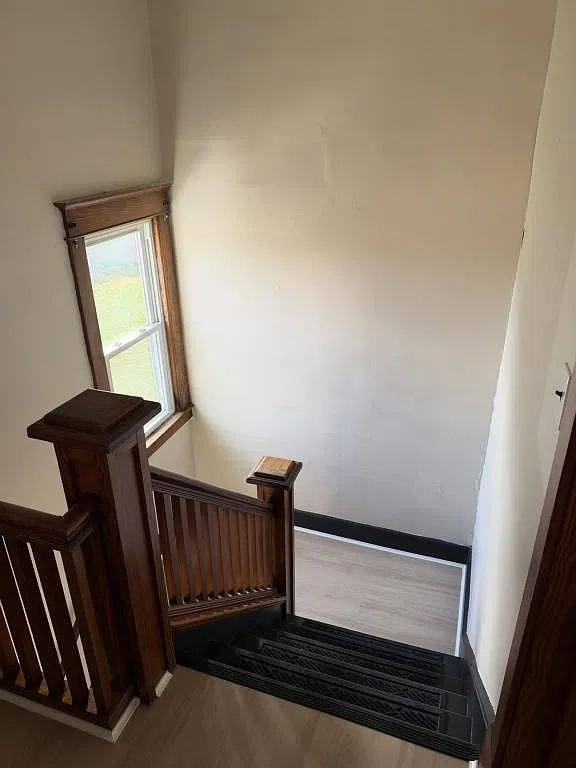 22 Remington Ave — Photo 4