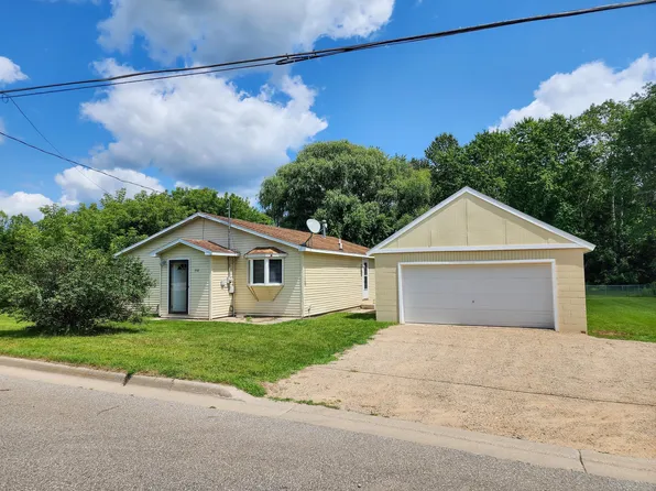 358 N Corning St, Farwell, MI 48622