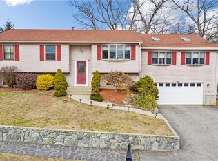 11 Candle Dr, Cranston, RI 02920