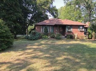 4303 Lamor Rd, Hermitage, PA 16148