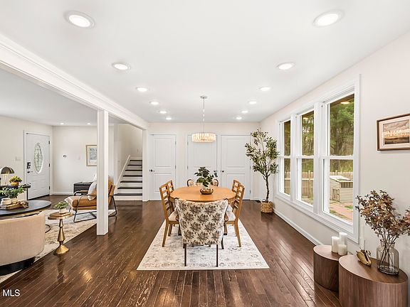 4th image of 15 Werner Road