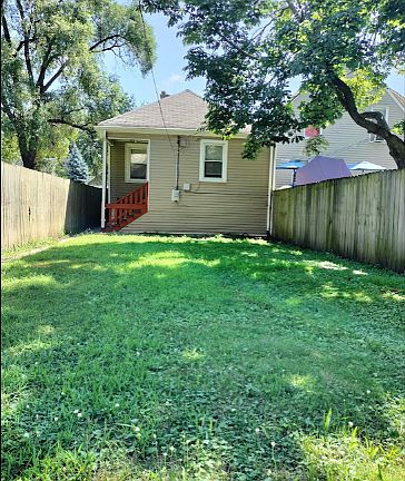 2nd image of 11142 S Eggleston Ave