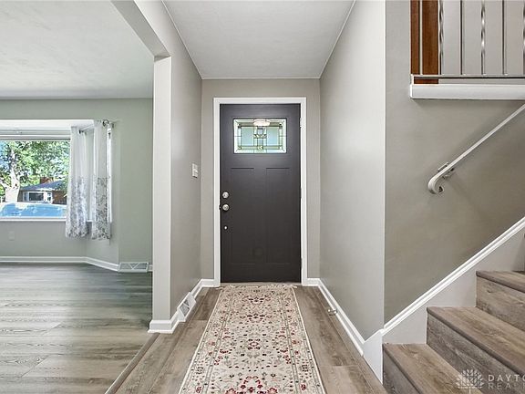 2nd image of 488 Eastdale Dr
