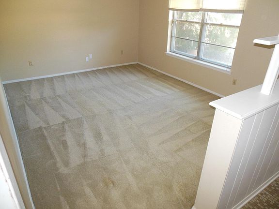 5th image of 428 NW 69th St