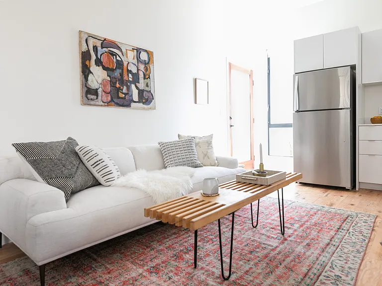 4543 Pickford St #1/4 — Photo 4