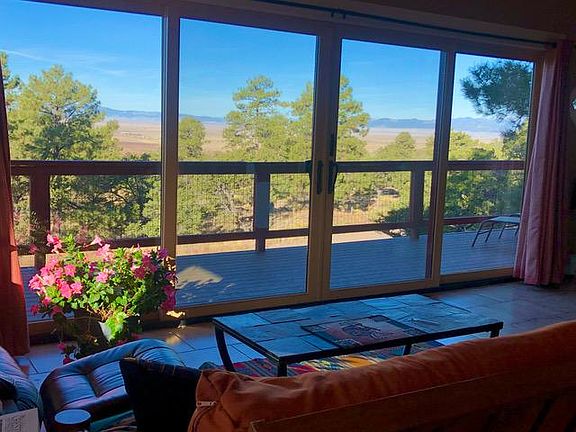 screened in 16' sliding glass door & front deck