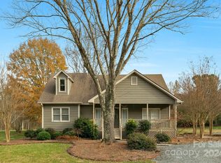3603 Twelve Mile Creek Rd, Matthews, NC 28104