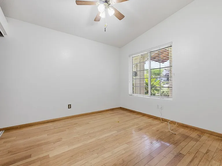 11920 Avenida Marcella — Photo 9